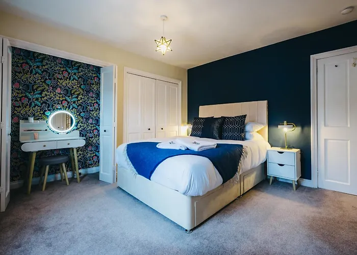Leam Terrace Escape